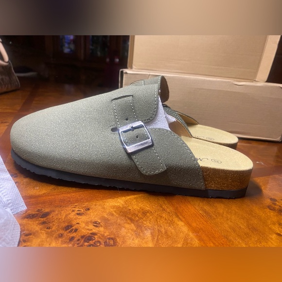 Dark Green Suede Clogs EU 41/ US 9 - Picture 8 of 10